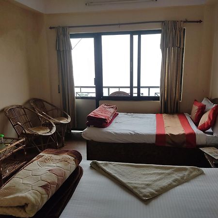 Hotel Nagarkot Holiday Inn Zimmer foto