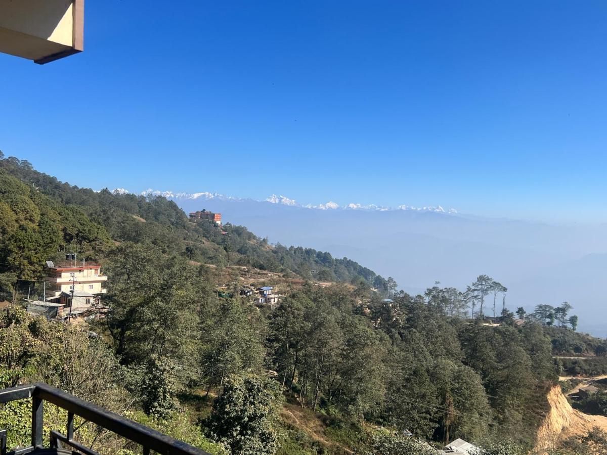 Hotel Nagarkot Holiday Inn Exterior foto